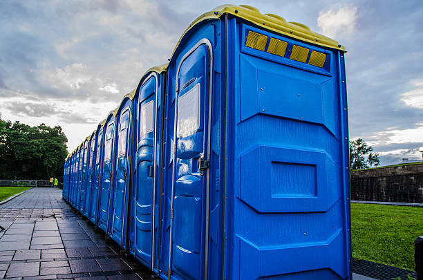 Professional porta potty rental in Mayfield, OH